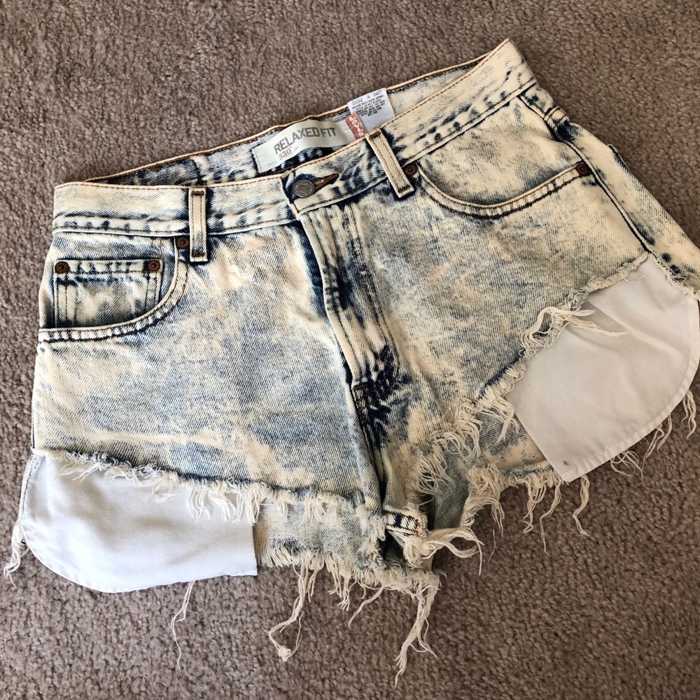 High Waisted Levi’s Shorts
